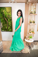 Sleeveless green maxi linen dress