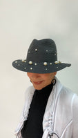 Straw Pearls Hat - Black