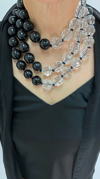 Woman's black and clear Necklace